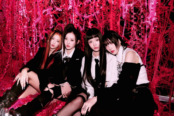 230411_패밀리 OST_image