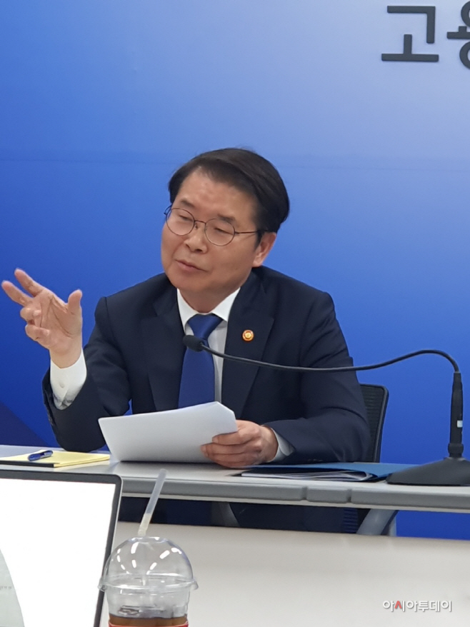 이정식1