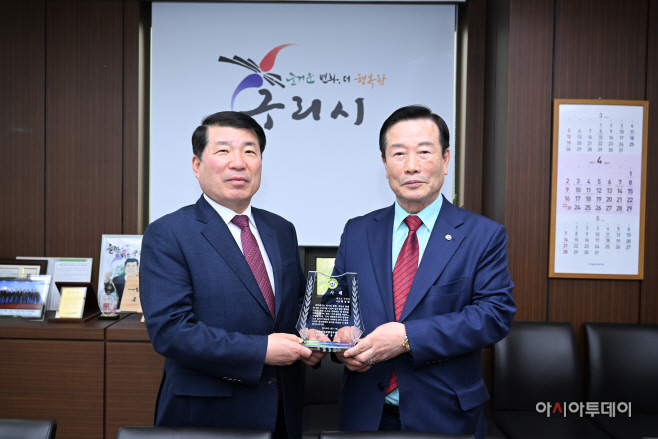 대한민국 재향경우회 감사패 수상