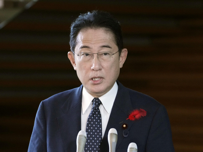 NORTHKOREA-MISSILES/ <YONHAP NO-1630> (via REUTERS)