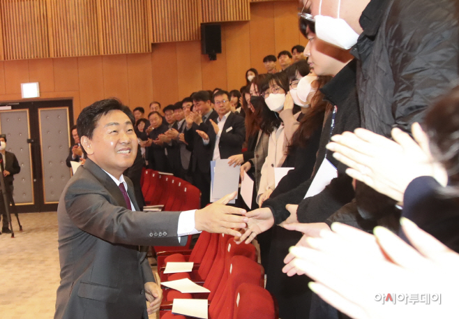 1-1. (사진)김관영 도지사, 도정·14개 시·군정 소통 마무리