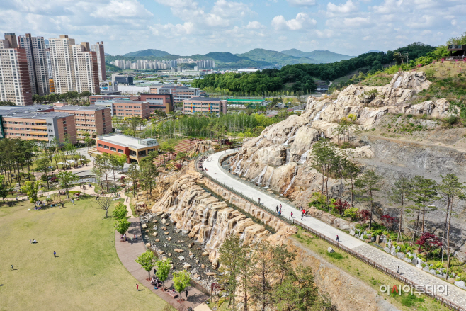 다산중앙공원 열상산수폭포