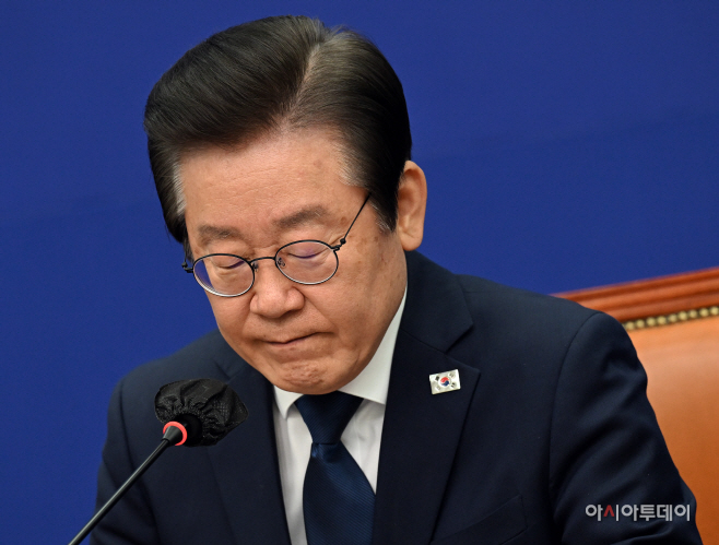 [포토] 생각 잠긴 이재명 대표