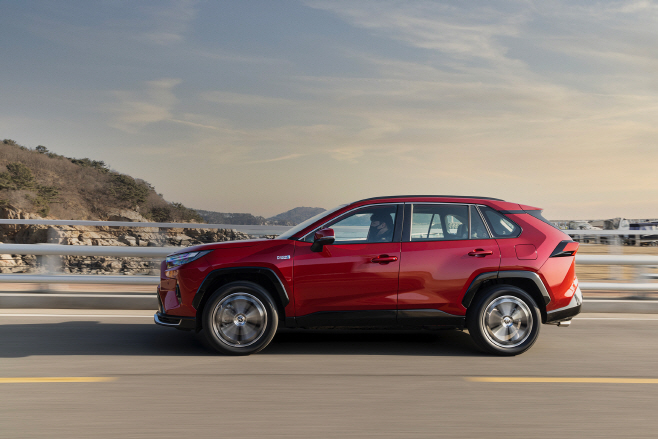RAV4PHEV_11