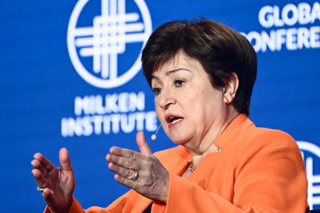 US-ECONOMY-MILKEN