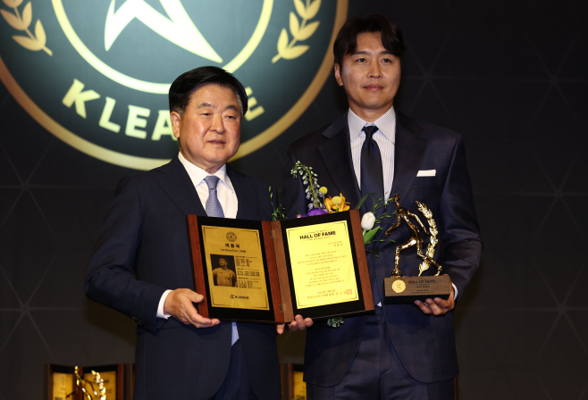 이동국, K리그 명예의 전당 선수 부문 선정<YONHAP NO-3465>