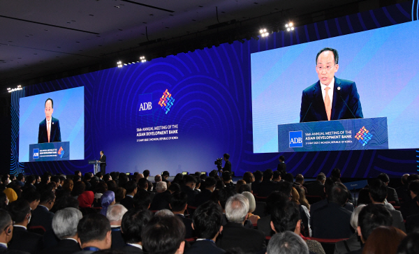 추경호 부총리, ADB 연차총회 참석<YONHAP NO-2608>