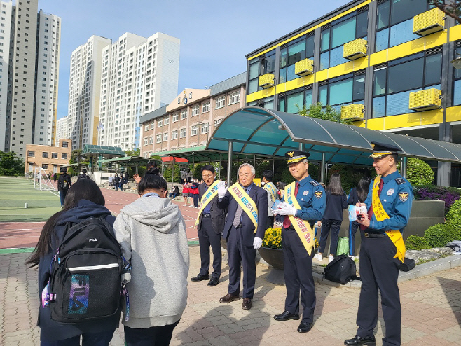 평택서, 학교폭력·청소년 마약범죄 근절 합동 캠페인