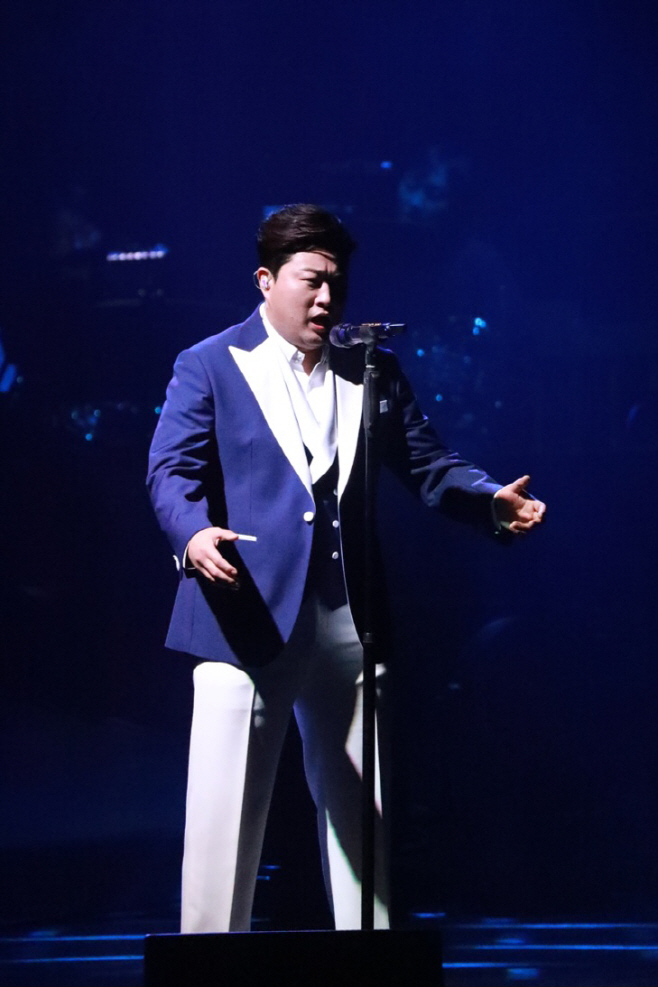 김호중