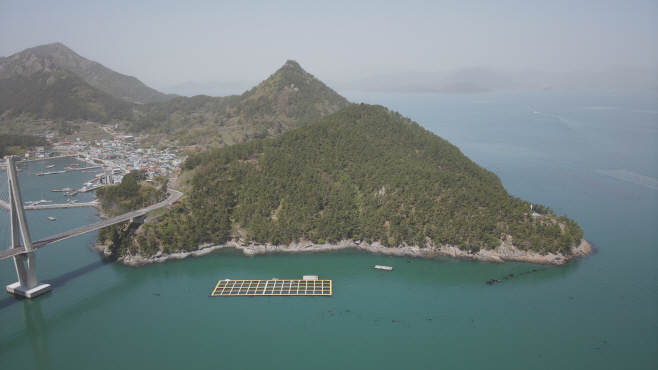 사량면금평리전경