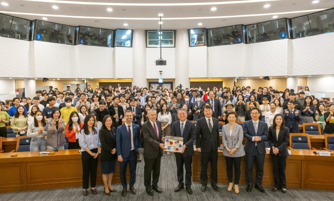 외대주한대사