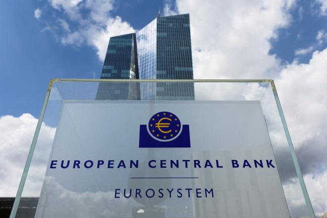 EU-BANKS/ <YONHAP NO-4930> (REUTERS)