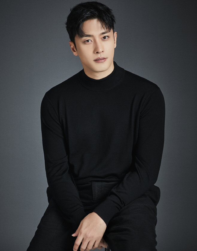 성훈 프로필