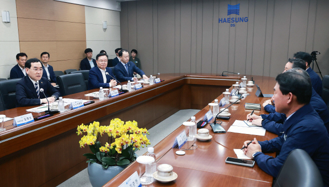 이창양 장관 반도체 소부장 기업 현장방문