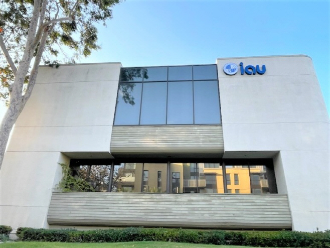 IAU1