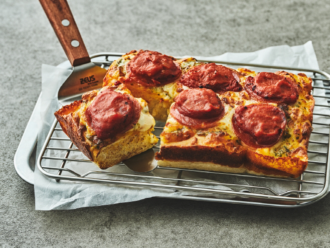 컬리_모터시티 피자