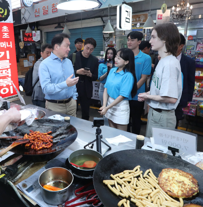 001_230517 대한상의 글로벌 서포터즈 엑스포 게릴라 홍보