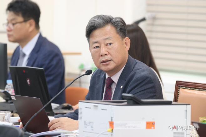 구리시의회 행정사무감사(신동화의원)