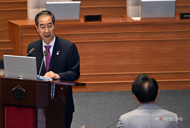 [포토] 대정부 질문에 답하는 한덕수 총리