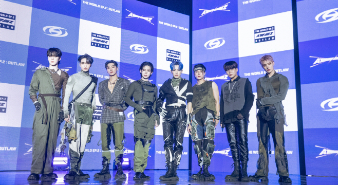 에이티즈_01[제공=KQ]