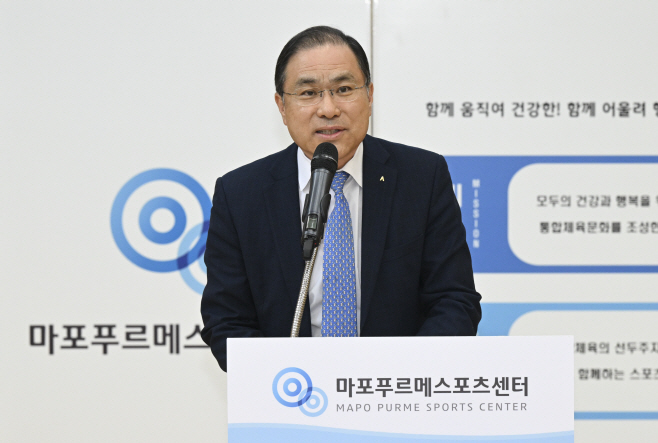 [포토] 대회사하는 선상신 아시아투데이 총괄사장