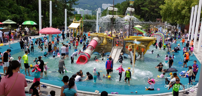 동부양산 명동공원 물놀이장1