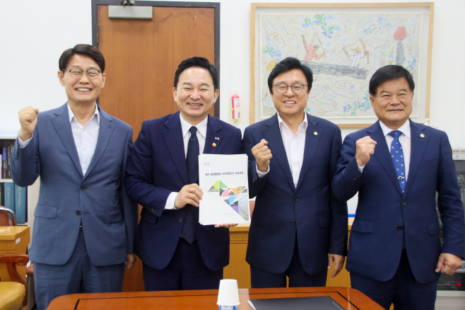 원희룡 장관, 박형수 국회의원, 심재연 영주시의장