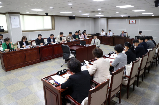 수원특례시의회 예산결산특별위원회