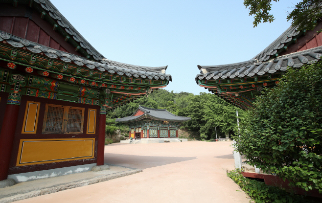태안 백화산 역사·관광자원 한데 품고 힐링 관광지로 ‘우뚝