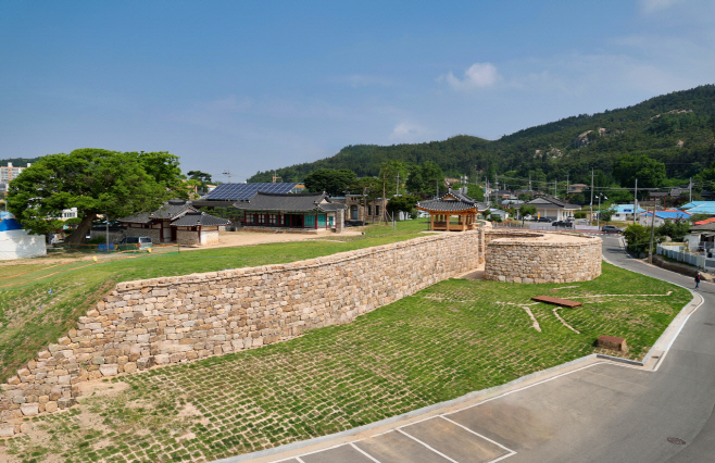 태안 백화산 역사·관광자원 한데 품고 힐링 관광지로 ‘우뚝