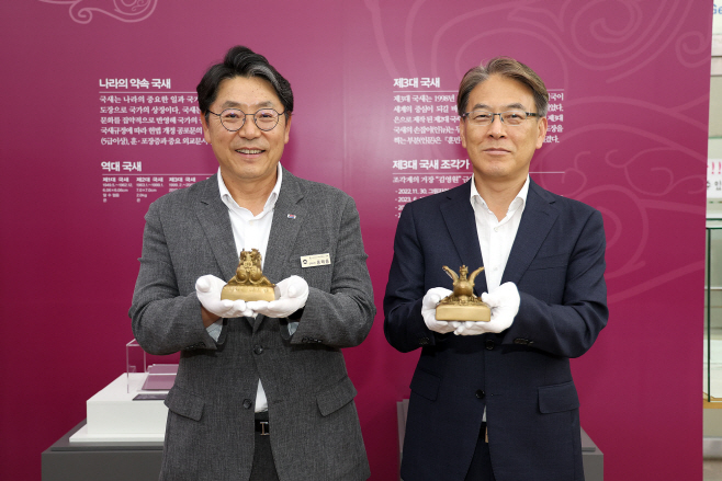 김영원 작가