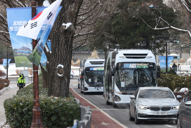 정부서울청사 주변 운행중인 전기자율주행버스