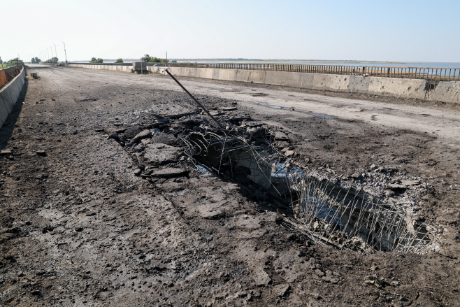 Ukraine hits bridge linking Russia's Kherson Region with Crimea