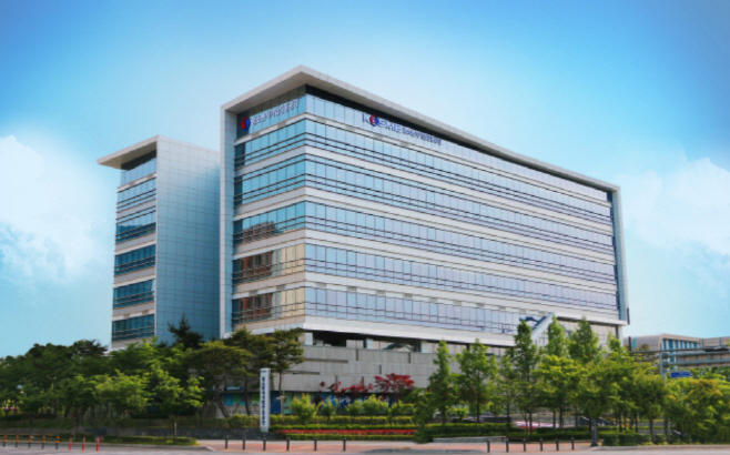 중진공, 해외진출 유망기업 민간투자 유치 지원 - 뉴스 썸네일 이미지