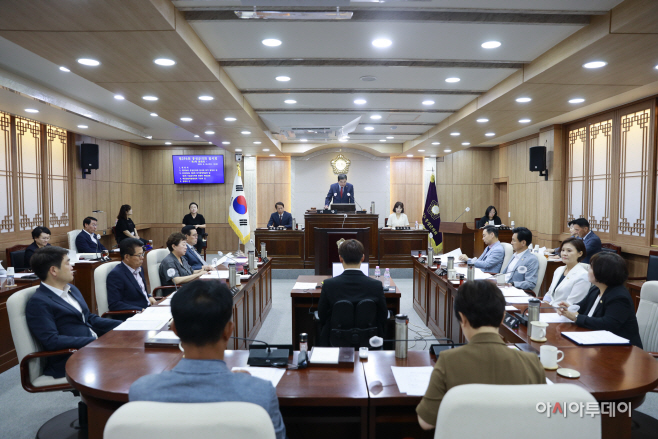 홍성군의회, 제296회 임시회 개회