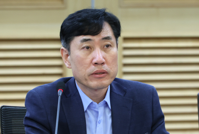 발언하는 하태경