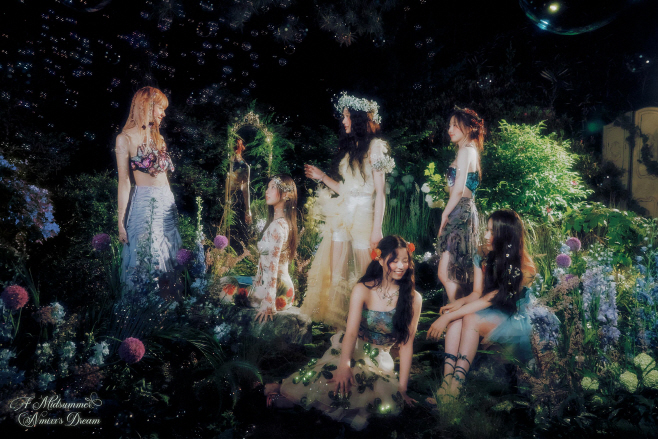 NMIXX 싱글 3집 콘셉트 포토 3_단체 (1)