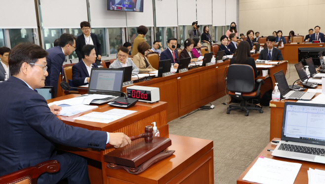국회 보건복지위