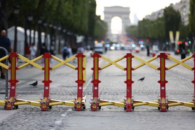 FRANCE RIOTS PARIS