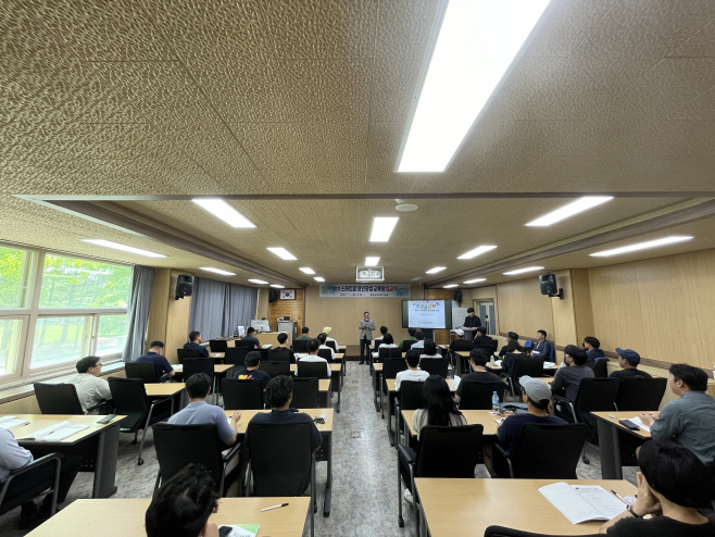 충남 제1기 스마트팜 청년 창업 교육 ‘박차’