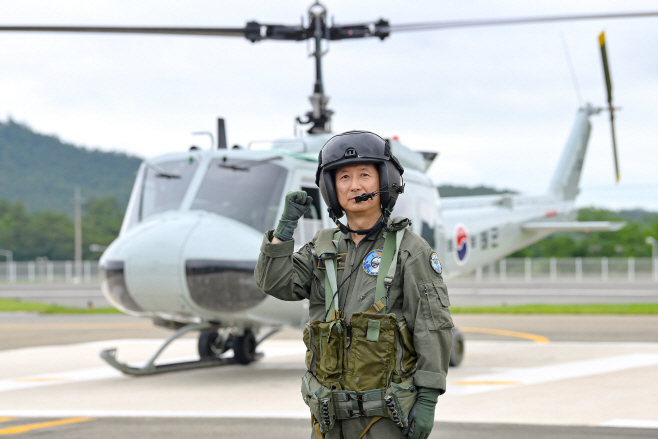 해군항공사 박기현 교관