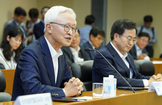 발언하는 경계현 삼성전자 대표이사<YONHAP NO-3391>
