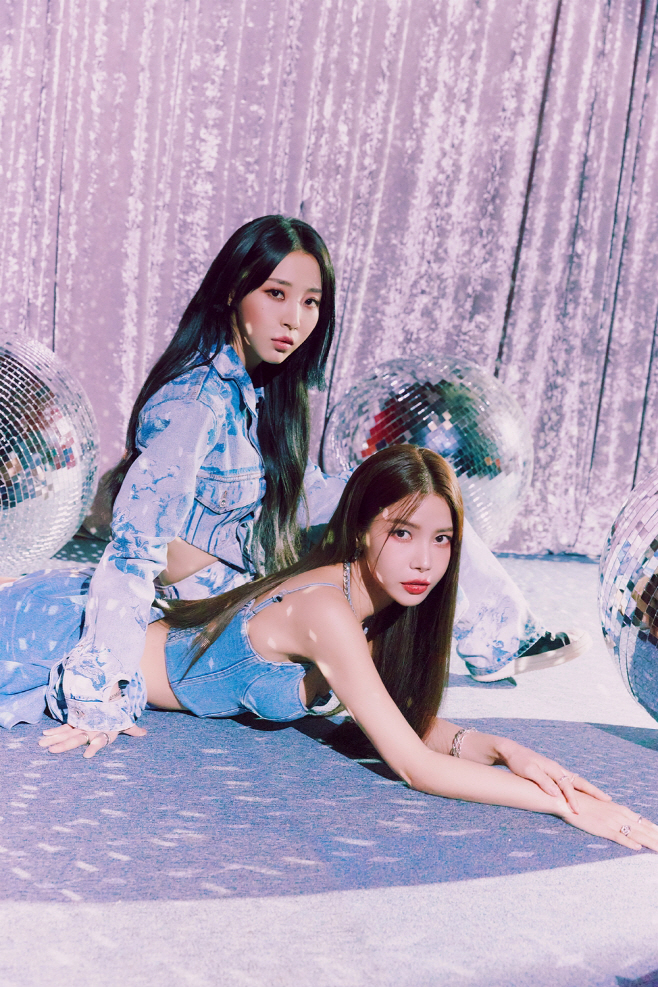 마마무+_단체 이미지