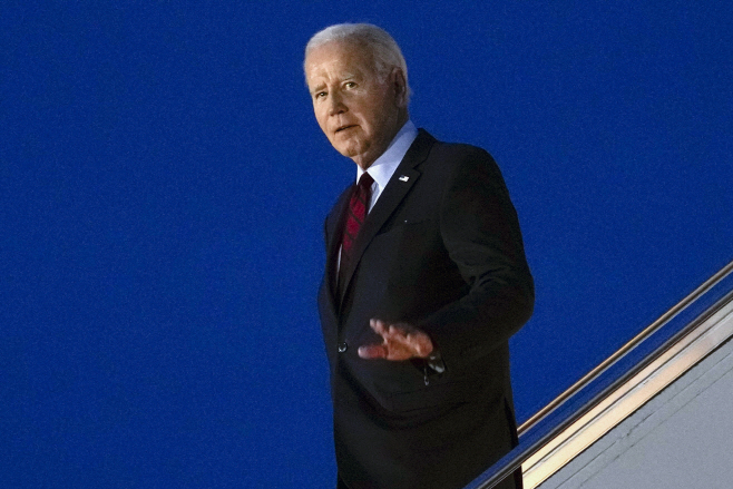 Britain US Biden <YONHAP NO-0979> (AP)