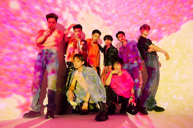 엑소 정규 7집 'EXIST' 이미지