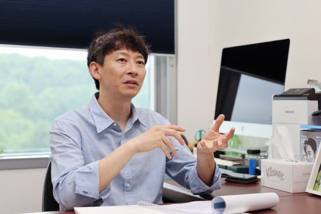 이달의 과학기술인 최정균 KAIST 교수