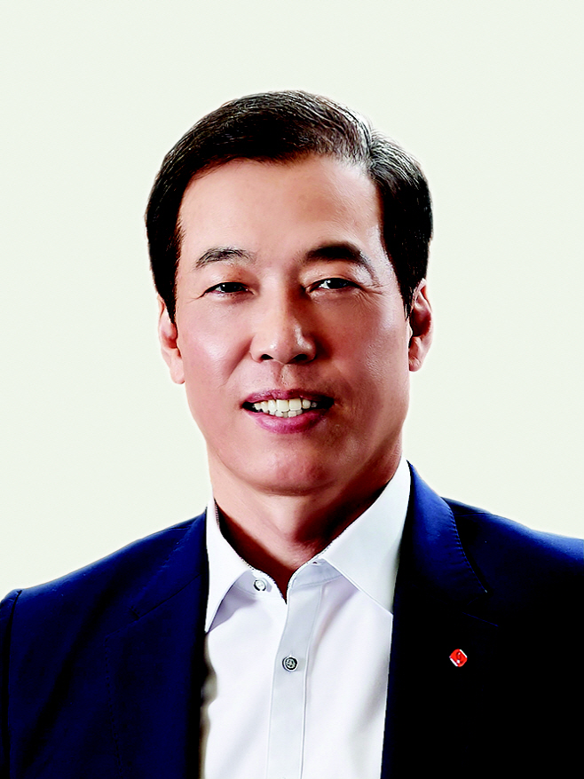 롯데홈쇼핑 대표이사 사장 이완신