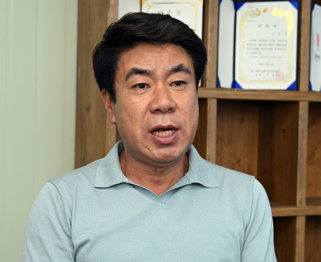 윤재복 국민화합 이사장 인터뷰