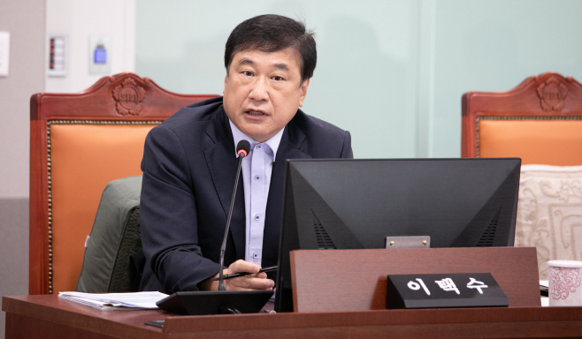 이택수 경기도의회의원, 원당 6·7구역 역세권 복합개발해야