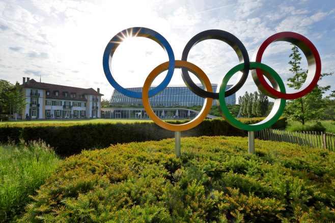 OLYMPICS-IOC/RUSSIA-UKRAINE <YONHAP NO-5346> (REUTERS)
